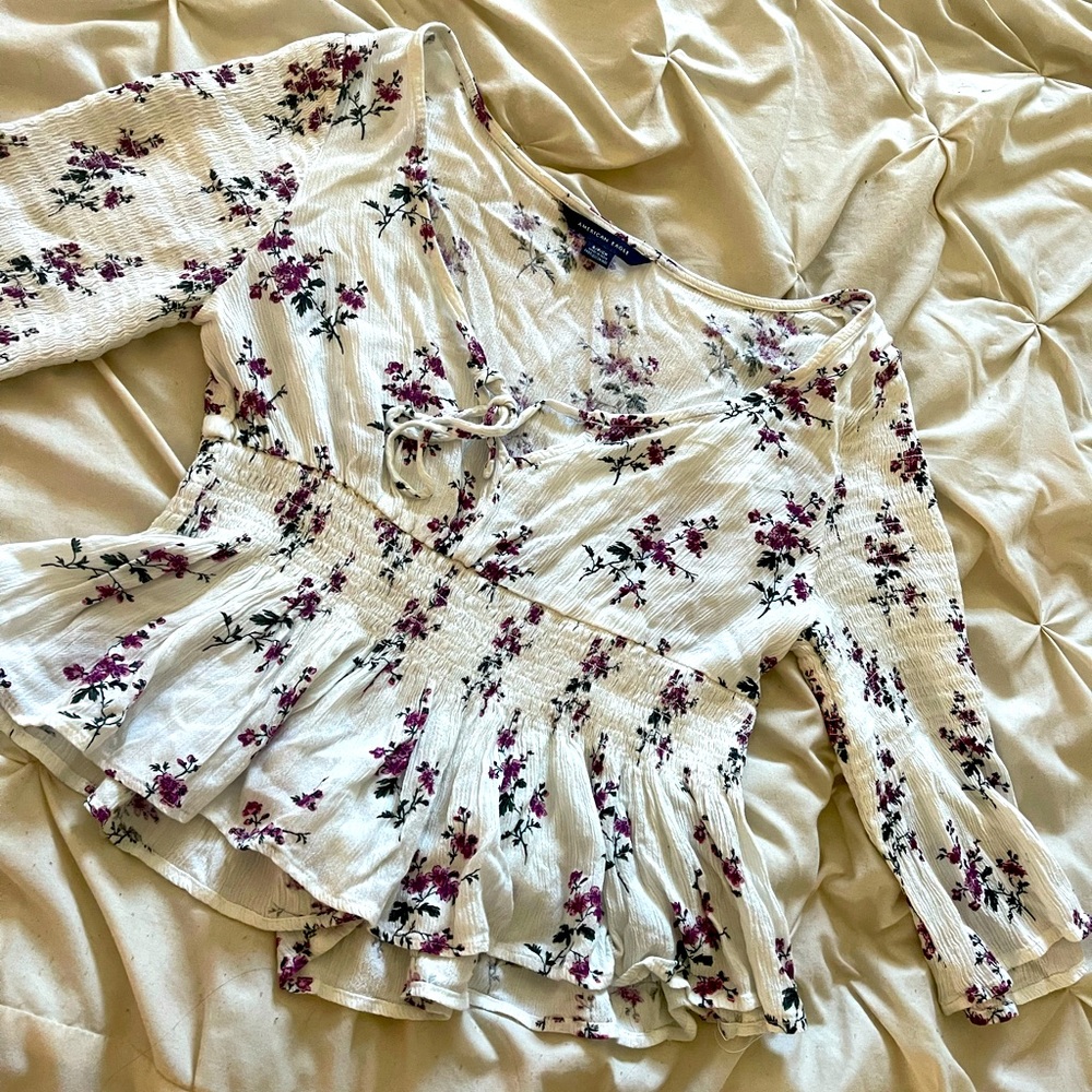 American eagle cute long sleeve tops!!